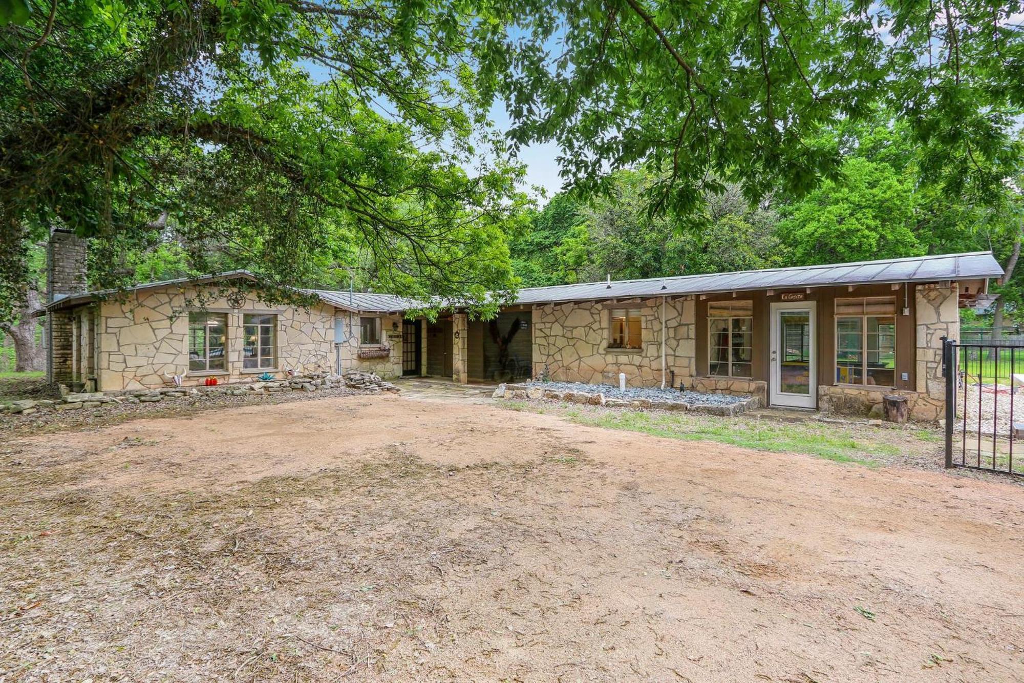 הוילה ווימברלי Rock House On Cypress Creek מראה חיצוני תמונה
