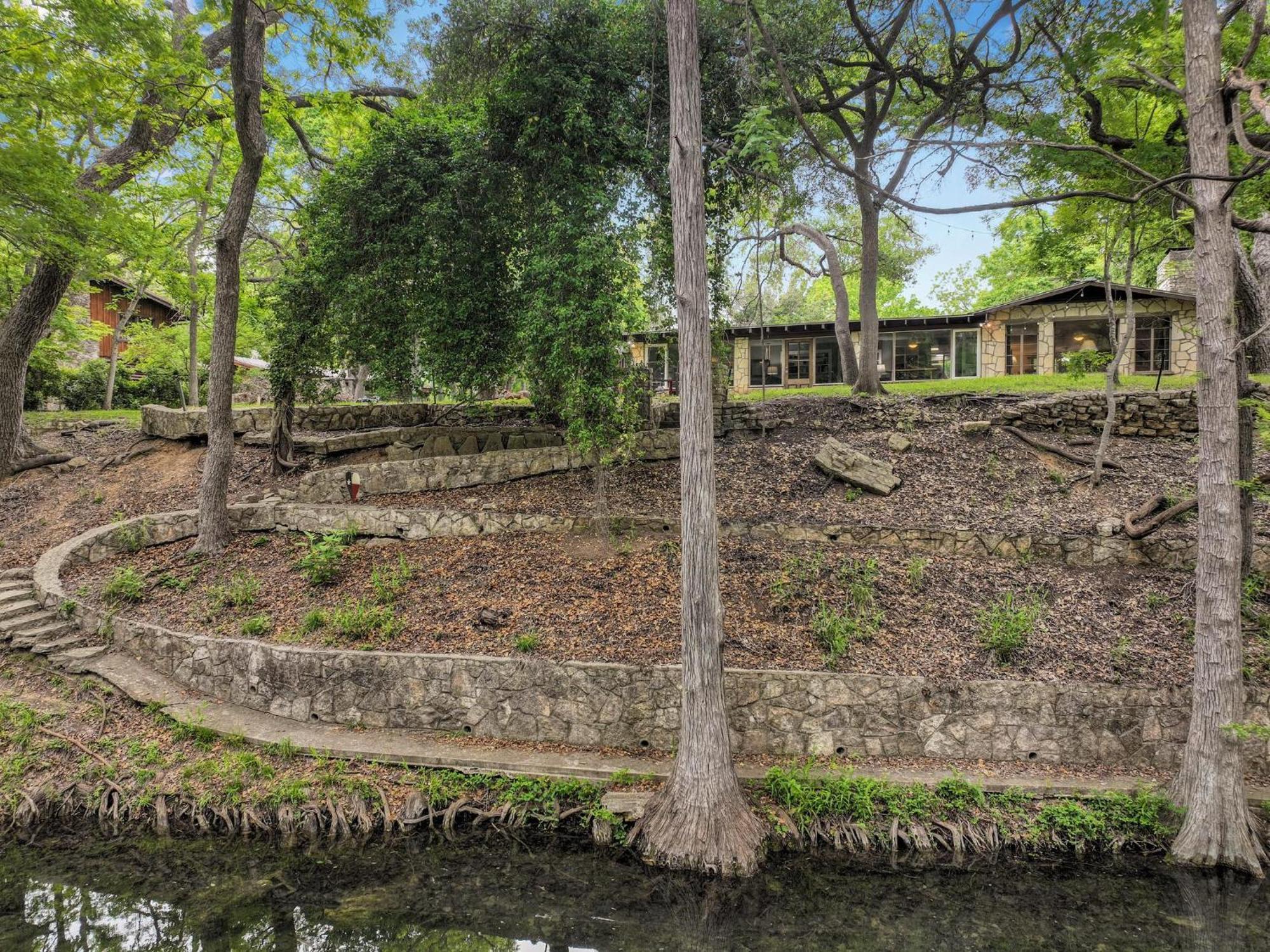 הוילה ווימברלי Rock House On Cypress Creek מראה חיצוני תמונה